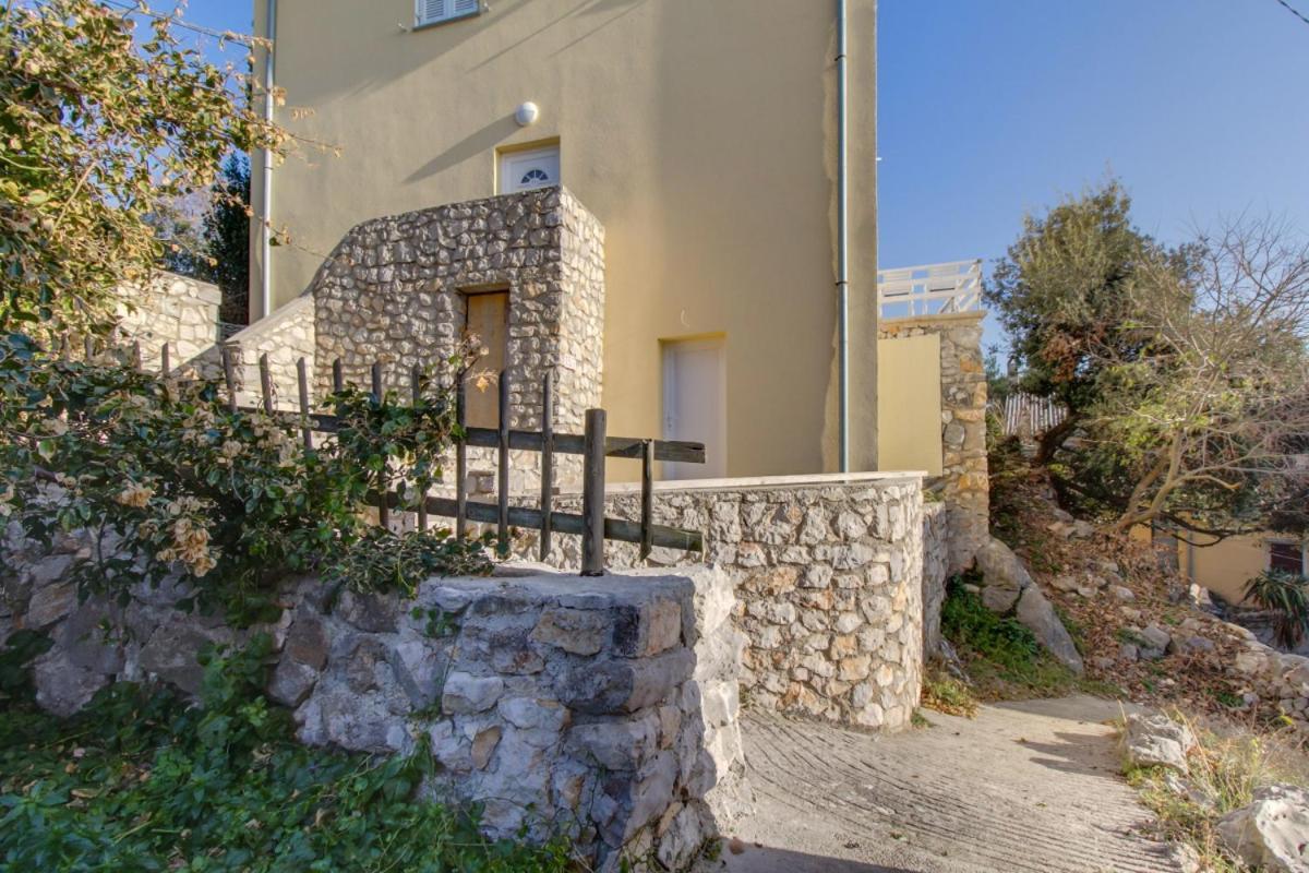 Apartment Mikic Cunski ภายนอก รูปภาพ